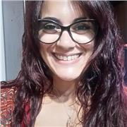 Profesora de Inglés como Segunda Lengua con casi 20 años de experiencia en escuelas, institutos, empresas y clases privadas. Recibida de profesorado (4 años). Trabajando en Estados Unidos para importante empresa